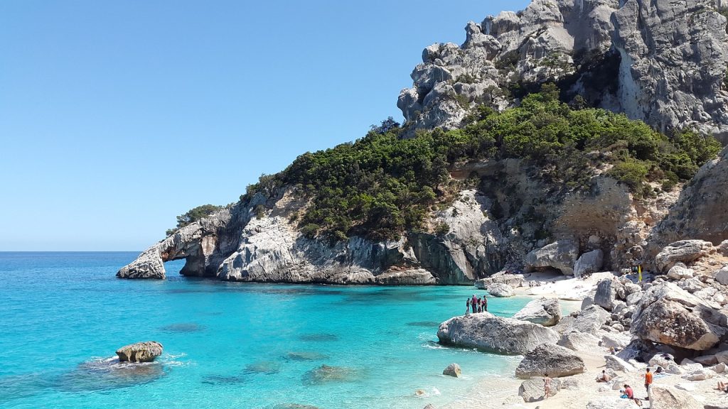 Cala goloritzè, Cerdeña y Mediterráneo